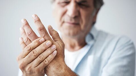 Inventory and pain in arthrosis of the joints of the hands